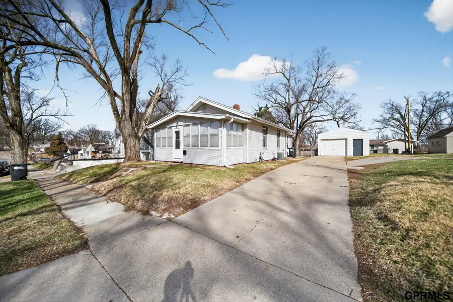 4514 Camden Avenue, Omaha, NE 68104 - #3