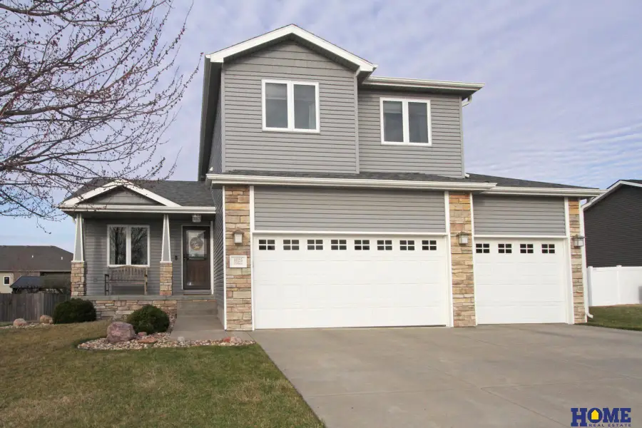 1025 Cyprus Boulevard, Hickman, NE 68372 - #2