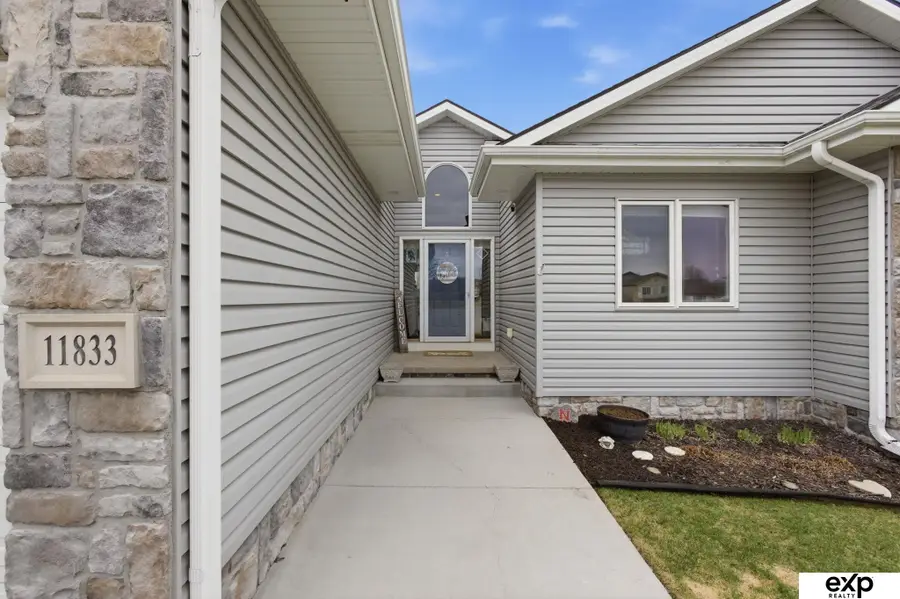 11833 S 210th Circle, Gretna, NE 68028 - #2