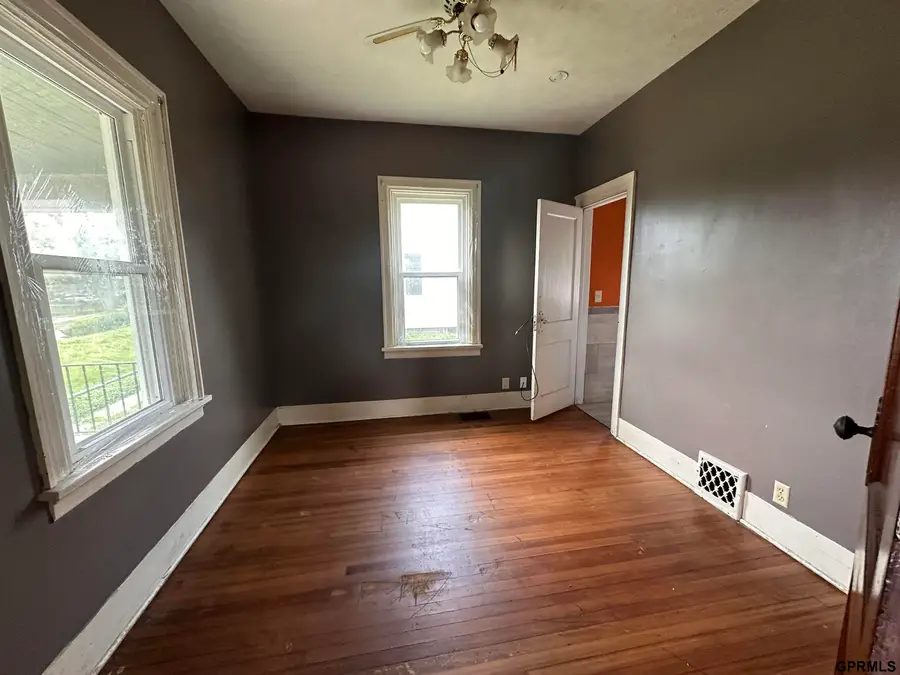 5425 S 23 Street, Omaha, NE 68107 - #3