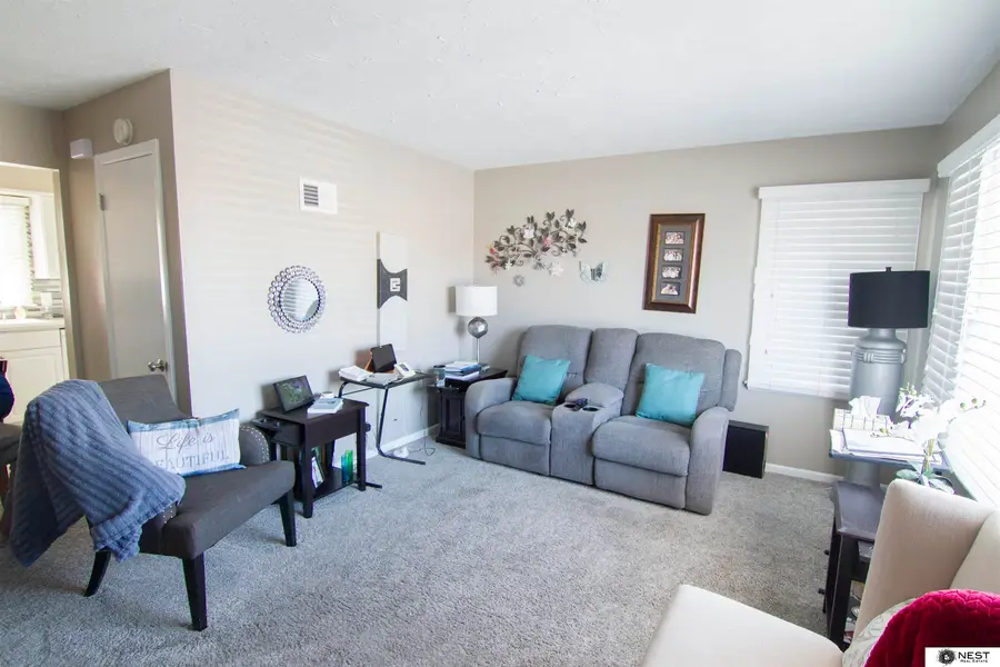 6929 Adams Street, Lincoln, NE 68507 - #2