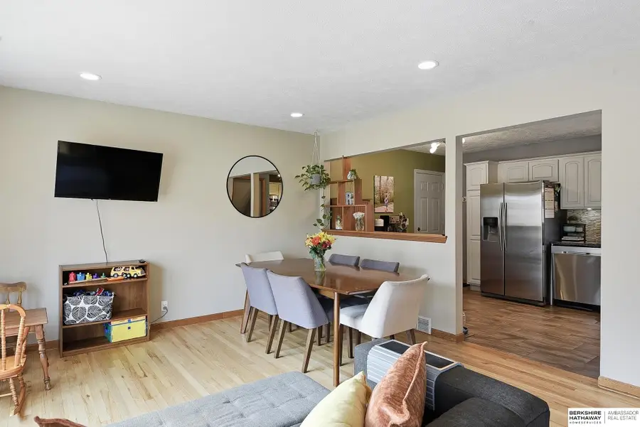 4830 Parkview Drive, Omaha, NE 68134 - #3