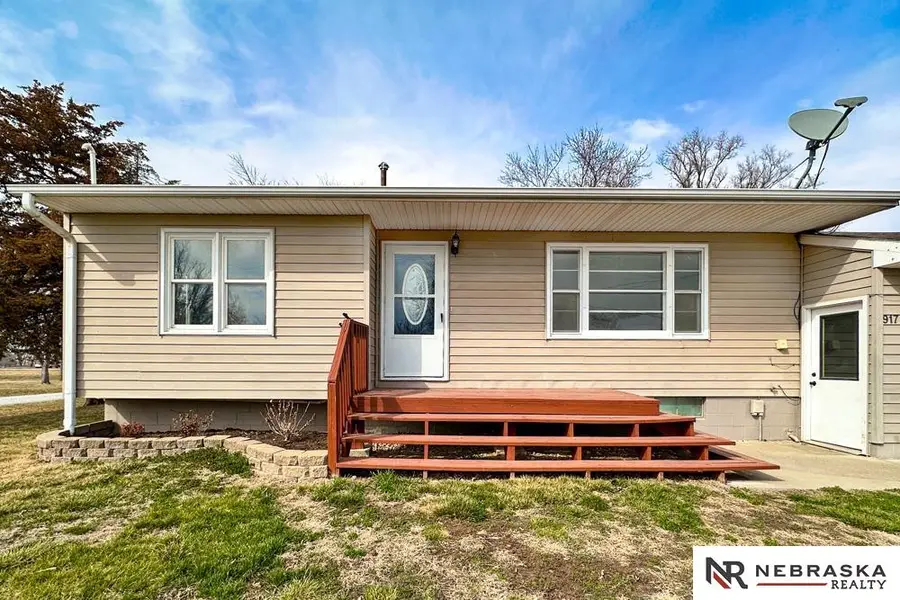 917 W Michigan Street, Missouri Valley, IA 51555 - #2