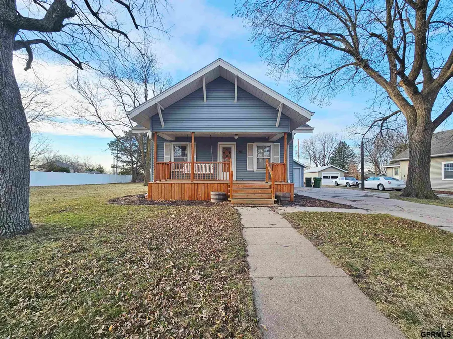 708 E Forrest Street, Sutton, NE 68979 - #2