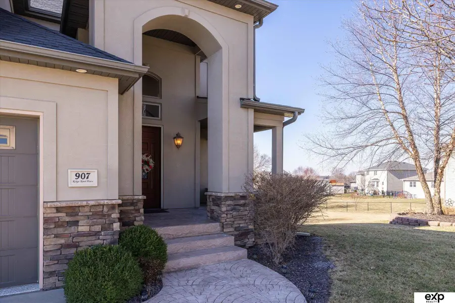 907 Ridge Road Place, Hickman, NE 68372 - #3