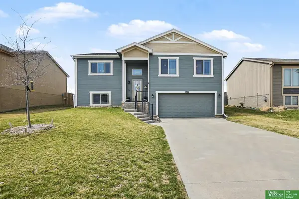 13806 S 44th Street, Bellevue, NE 68123