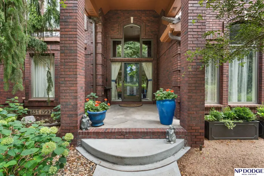 115 S 128th Plaza, Omaha, NE 68154 - #3