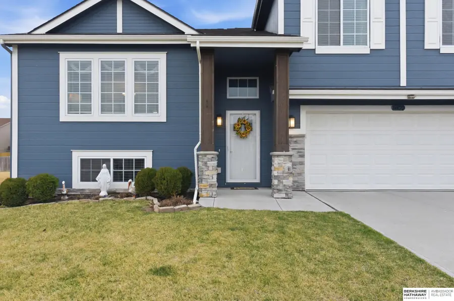 14822 S 19th Street, Bellevue, NE 68123 - #2