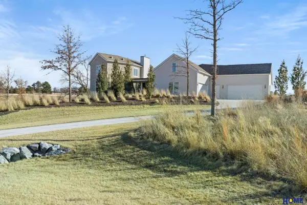 11737 Seabiscuit Lane, Walton, NE 68461