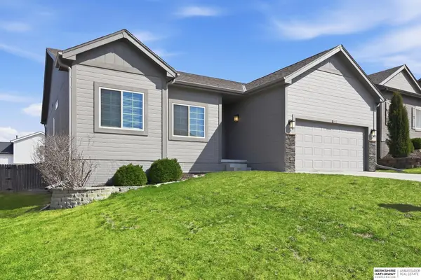 16418 Lilac Street, Omaha, NE 68116