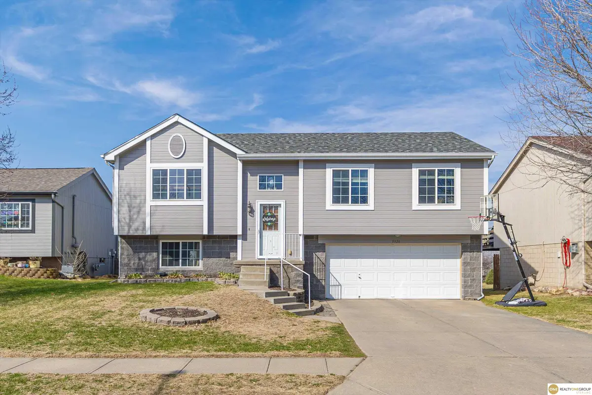 5928 S 186 Avenue, Omaha, NE 68135 - #1