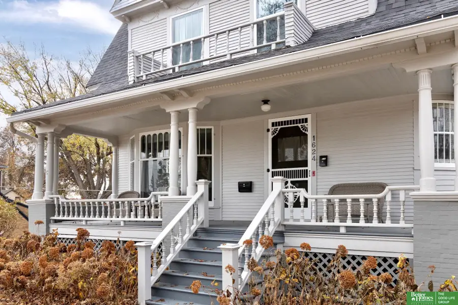 1624 S 32 Avenue, Omaha, NE 68105 - #2