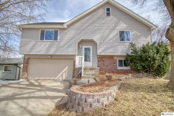 1225 James Street, Plattsmouth, NE 68048