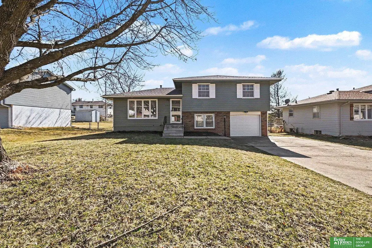 6305 Read Street, Omaha, NE 68152 - #1