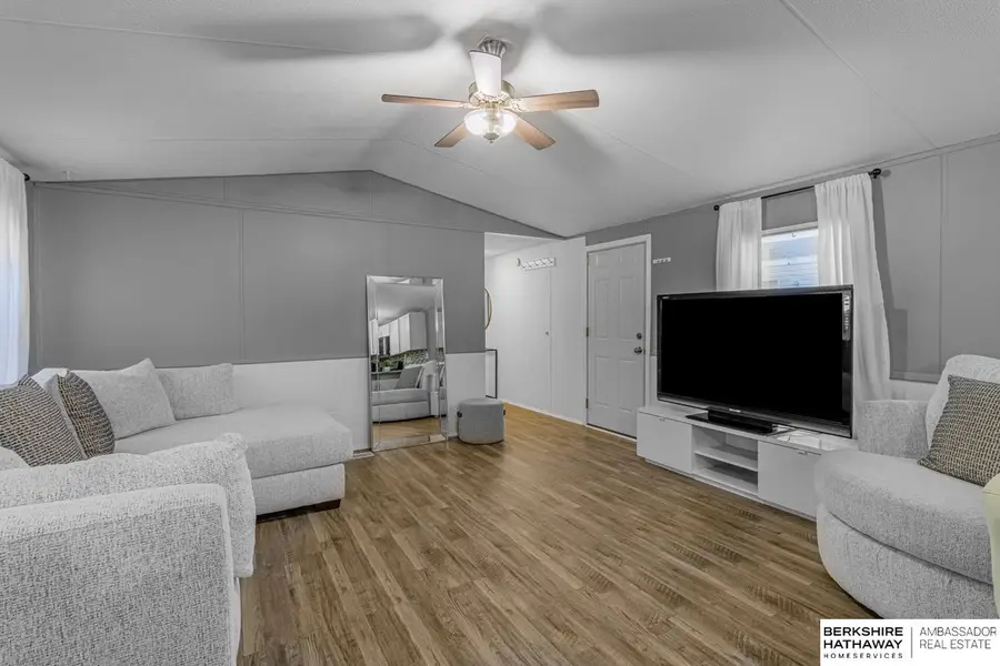 1021 Gordon Drive, Lincoln, NE 68522 - #3