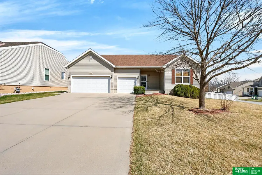 16026 Cary Street, Omaha, NE 68136 - #3