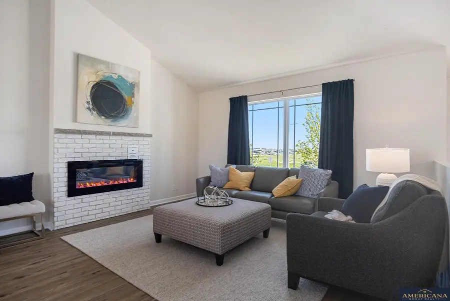 17602 Phoebe Street, Bennington, NE 68007 - #2