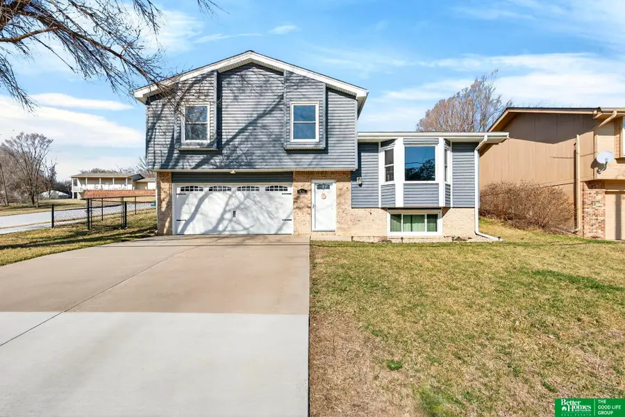 826 Lincoln Avenue, Plattsmouth, NE 68048 - #2