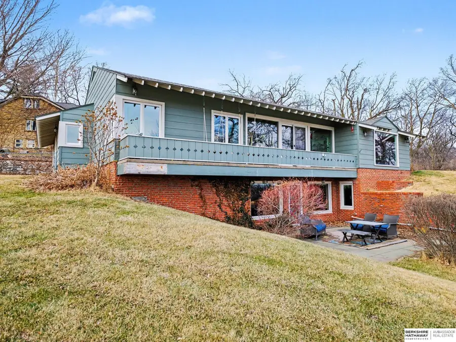 9660 N 29th Street, Omaha, NE 68112 - #2