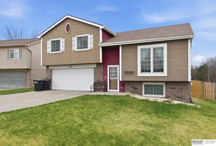 6601 N 117th Circle, Omaha, NE 68164 - #2