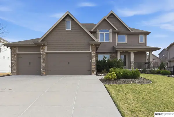 12411 Osprey Lane, Papillion, NE 68046