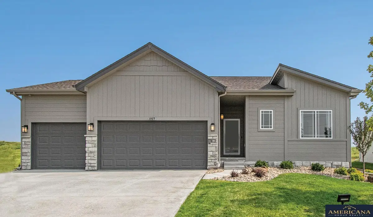 8006 N 113 Street, Omaha, NE 68142 - #1