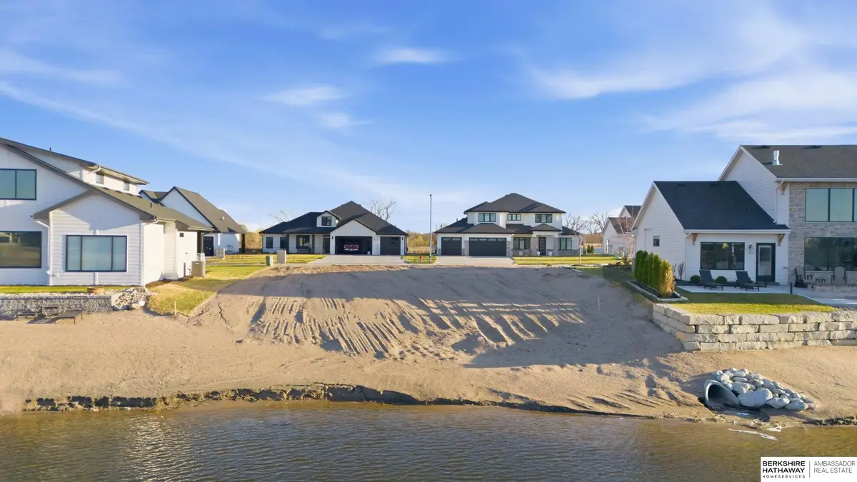 28536 Jessie Circle, Valley, NE 68064 - #1