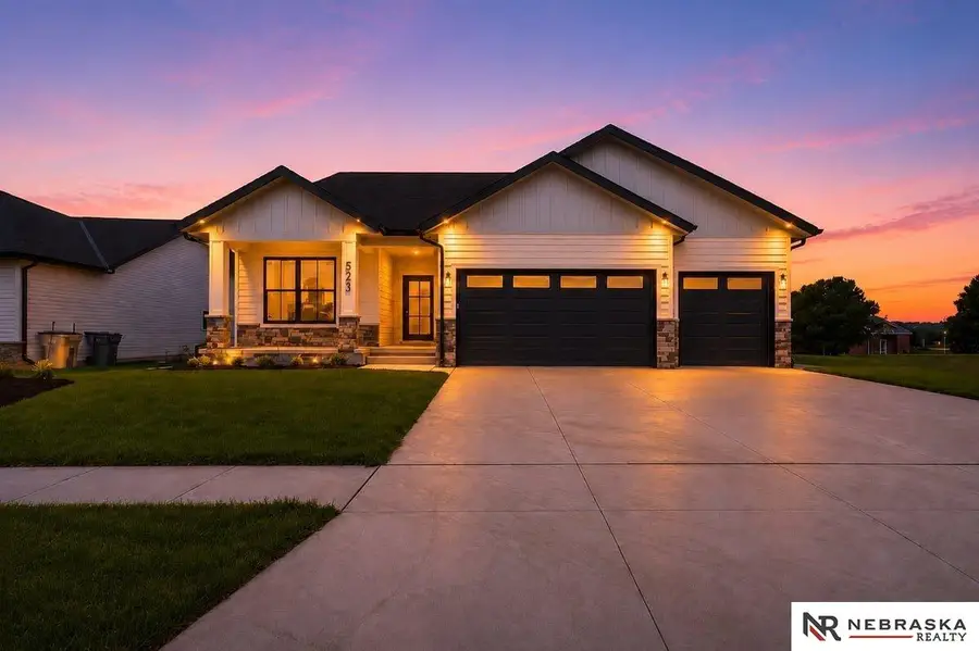 523 Woodsage Road, Seward, NE 68434 - #3
