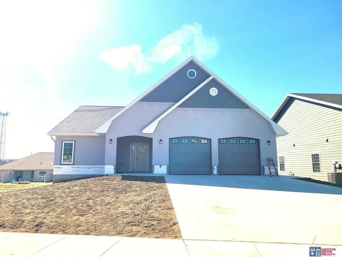 1057 N 12th Street, Seward, NE 68434 - #1