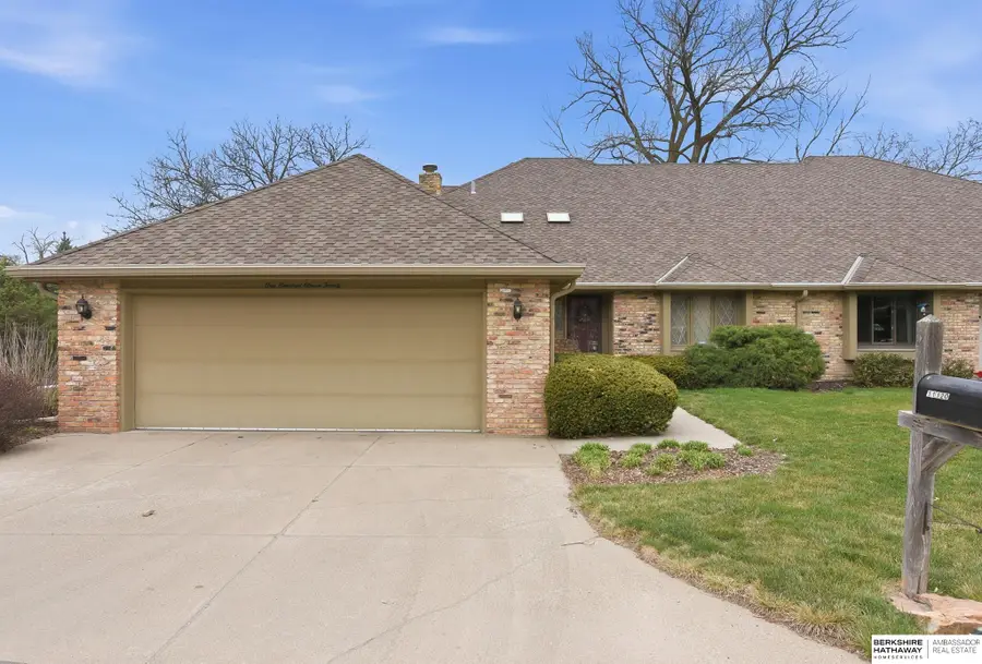 11120 Pine Plaza, Omaha, NE 68144 - #3