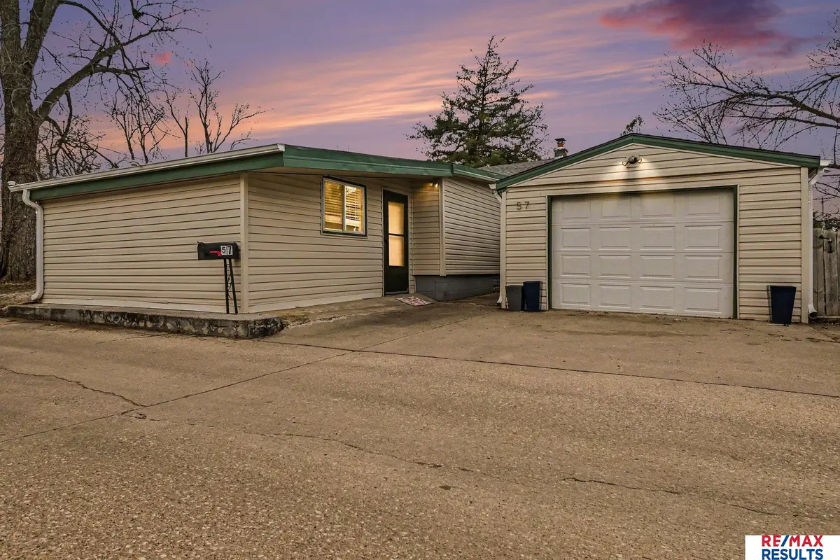 57 Carter Lake Club, Council Bluffs, IA 51501 - #1