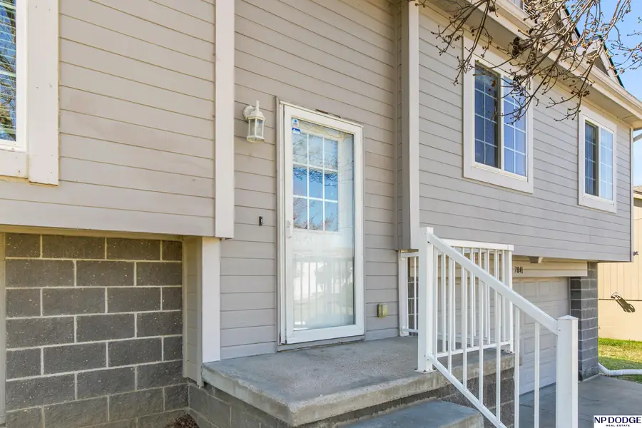 7841 Bondesson Street, Omaha, NE 68122 - #3