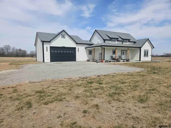 6570 Country Road #32, Fort Calhoun, NE 68023