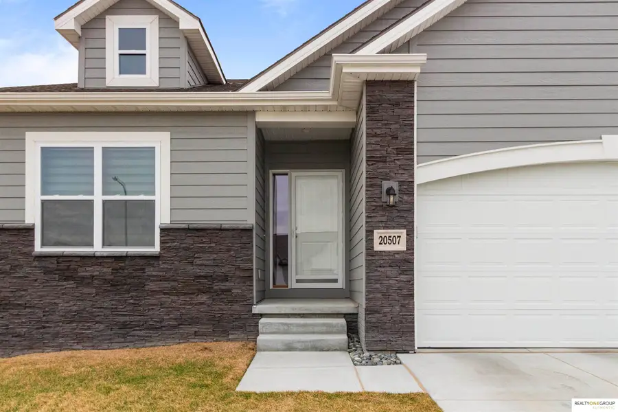 20507 Ventana Street, Gretna, NE 68028 - #3
