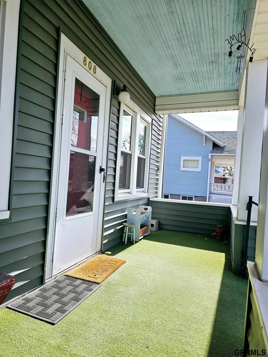 808 N Burlington Street, York, NE 68467 - #2