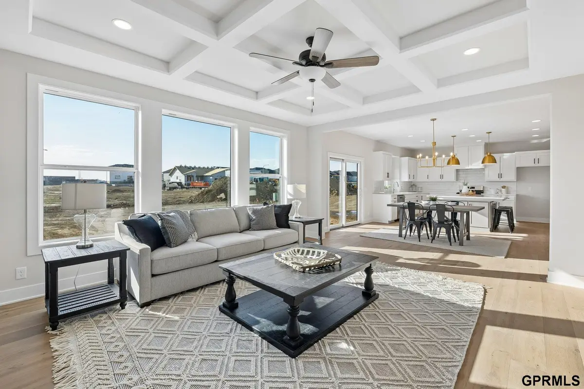 12375 Fenwick Street, Papillion, NE 68046 - #1