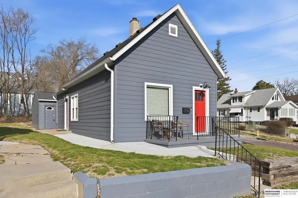 1902 S 14th Street, Omaha, NE 68108 - #1