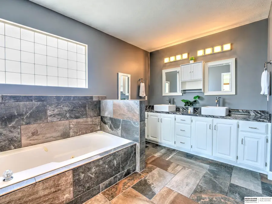 17631 Monroe Street, Omaha, NE 68135 - #3