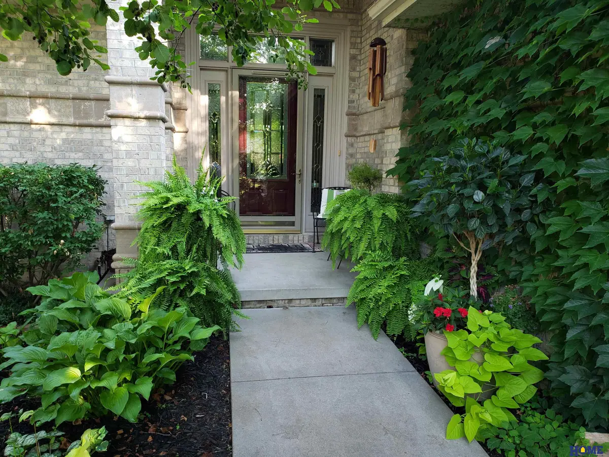 9214 Pioneer Court, Lincoln, NE 68520 - #1