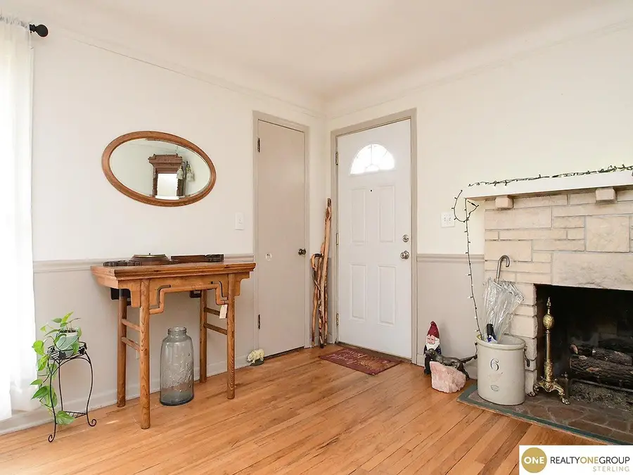 8316 Webster Street, Omaha, NE 68114 - #2