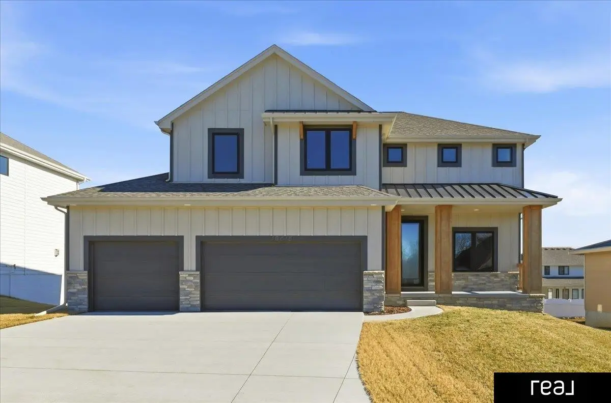 10415 S 191 Avenue, Omaha, NE 68136 - #1