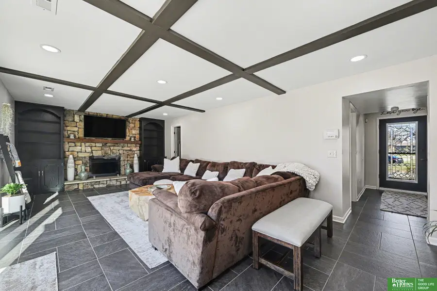 14815 Seward Plaza, Omaha, NE 68154 - #2