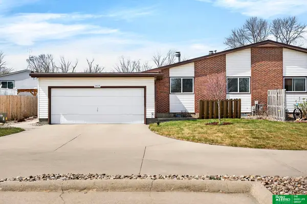 2105 Sandstone Road, Lincoln, NE 68512