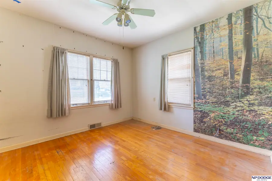 505 S 51st Street, Omaha, NE 68106 - #3