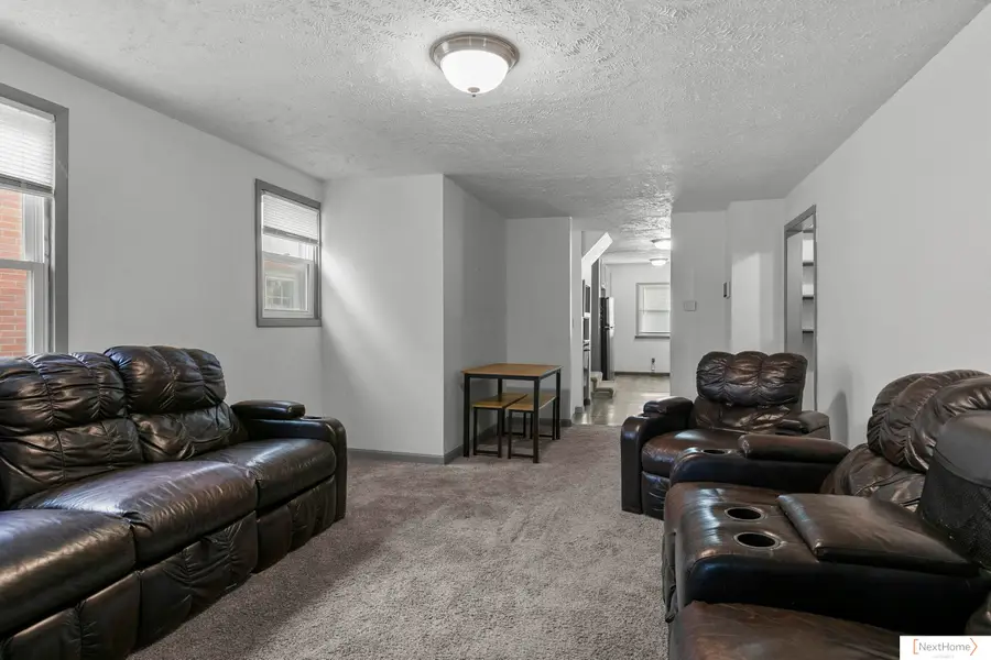 1326 Sumner Street, Lincoln, NE 68510 - #3
