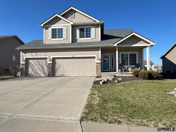 15960 Meredith Avenue, Omaha, NE 68116