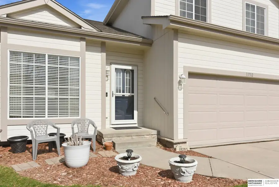 13702 Leona Lane, Bellevue, NE 68123 - #3