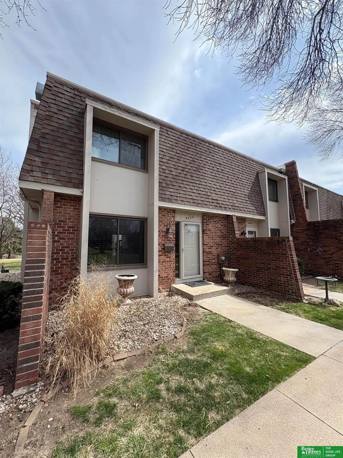 5624 S 92 Plaza, Omaha, NE 68127-9999 - #1