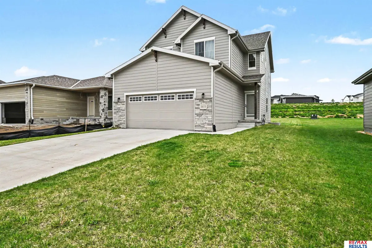 16113 Isabella Street, Bennington, NE 68007 - #1