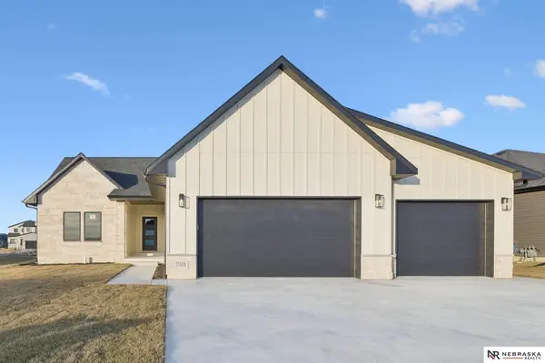 7320 Augustine Avenue, Lincoln, NE 68516